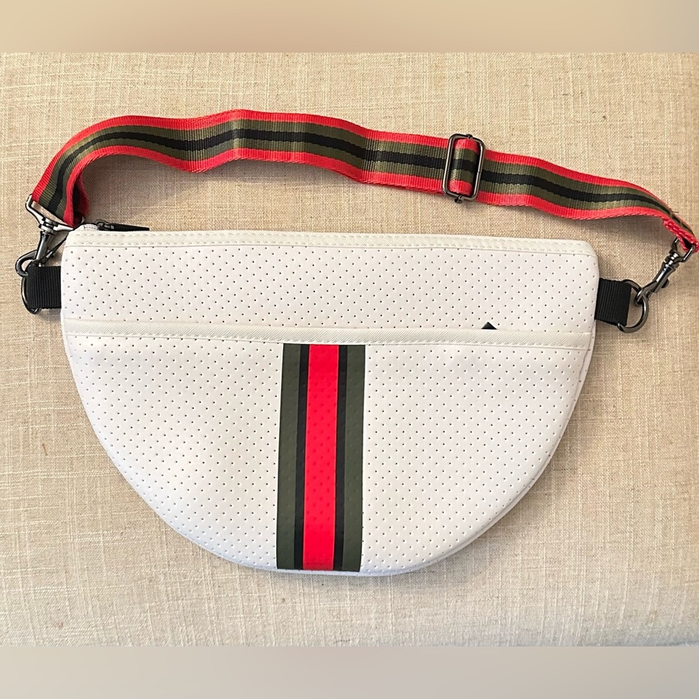HAUTE SHORE White and Red Crossbody Bag